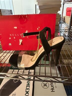Kelly & Katie black & silver chain Pump heels Sandals Size 8
